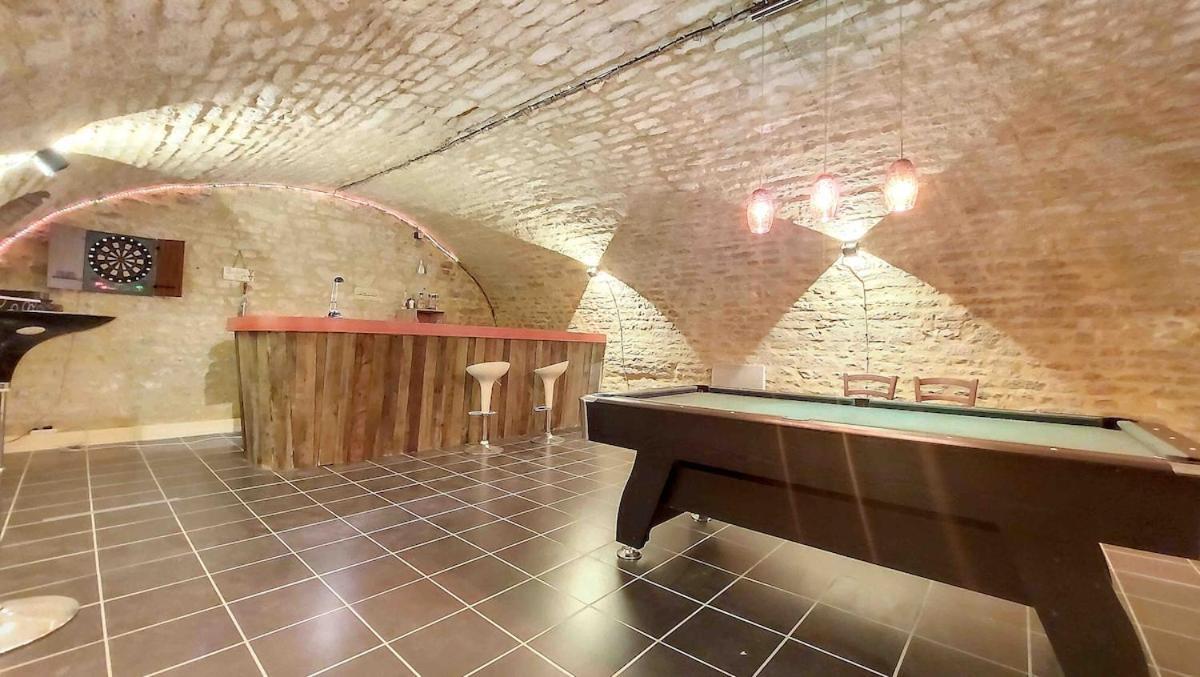Le Retro Champlay Villa Exterior photo